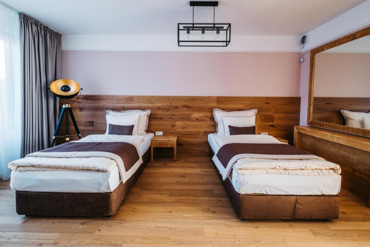 Boutique hotel Corso Řevnice Extérieur photo